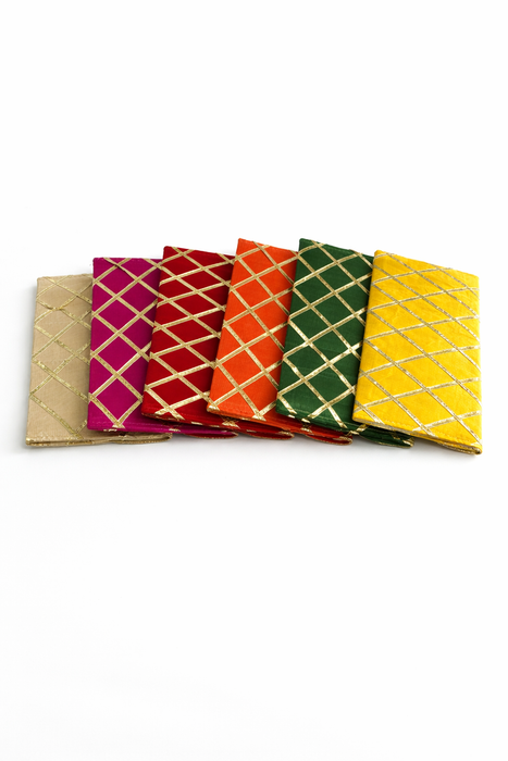 Silk Wedding Gift Envelope – Gold Checkered Work