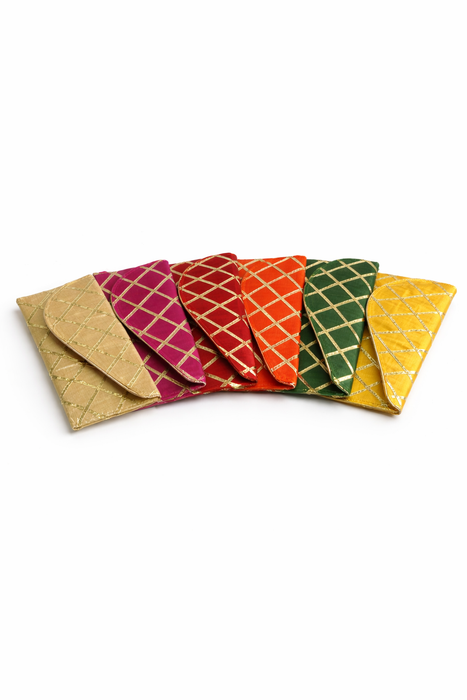 Silk Wedding Gift Envelope – Gold Checkered Work