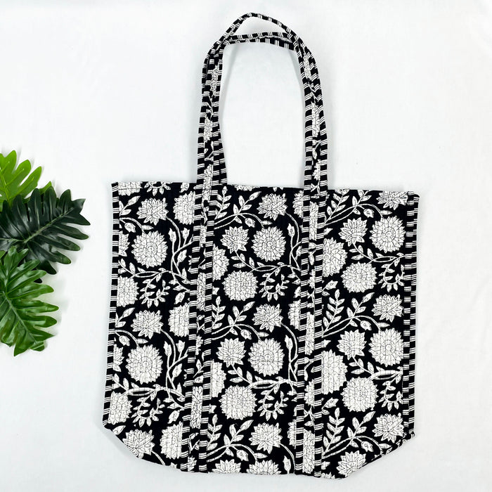 Quilted Cotton Beach Bags with a Floral Print, Black Shoulder Bag, and Traditional Handbag